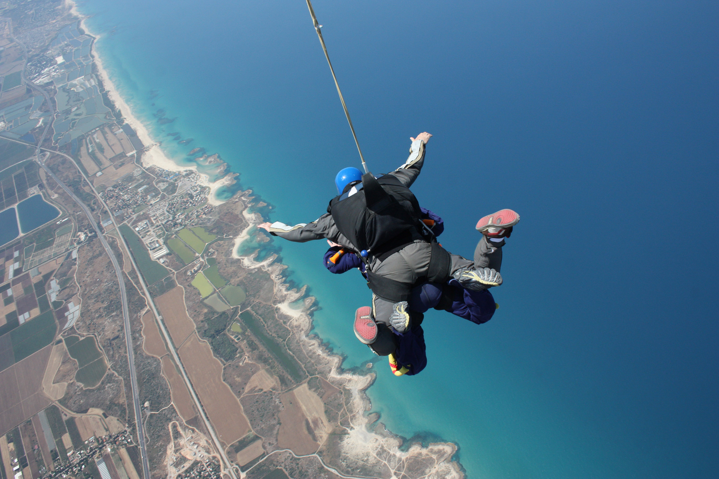 צניחה חופשית עם לופה